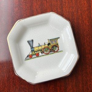 Vintage Sandland Hanley Staffordshire mini locomotive dish